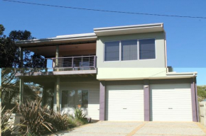 61 Red Rocks Rd, Cowes